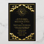 Gold Sun en Moon Tarot Kaart Wedding Invitation<br><div class="desc">Elegant en modern huwelijksontwerp geïnspireerd door een tarotkaart. U kunt dit verder aanpassen door op de "PERSONALIZE"knoop te klikken. Overeenkomende objecten in onze winkel voor een compleet partijthema. Voor meer vragen kunt u contact met ons opnemen op ThePaperieGarden@gmail.com</div>