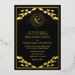 Gold Sun en Moon Tarot Kaart Wedding Invitation<br><div class="desc">Elegant en modern huwelijksontwerp geïnspireerd door een tarotkaart. U kunt dit verder aanpassen door op de "PERSONALIZE"knoop te klikken. Overeenkomende objecten in onze winkel voor een compleet partijthema. Voor meer vragen kunt u contact met ons opnemen op ThePaperieGarden@gmail.com</div>