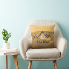Gold sunrise personalizable mountains monogram kussen