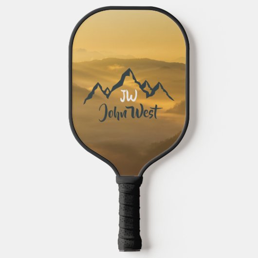 Gold sunrise personalizable mountains monogram pickleball paddle (Voorkant)