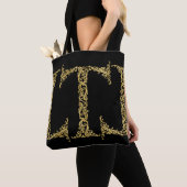 Gold T Monogram Initiaal Ontwerp op elke kleur Tote Bag (Dichtbij)