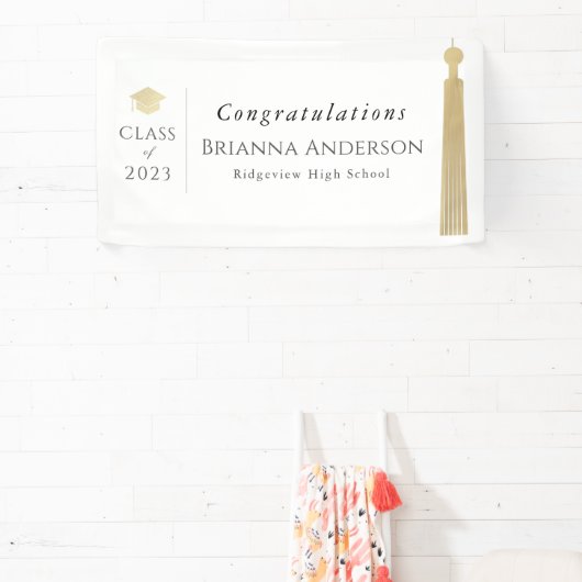 Gold Tassel & Pet White Graduparty Spandoek (Insitu)
