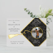 Gold Tassel Photo Script Class 2023 Afstuderen Folie Uitnodiging (Staand Voorkant)