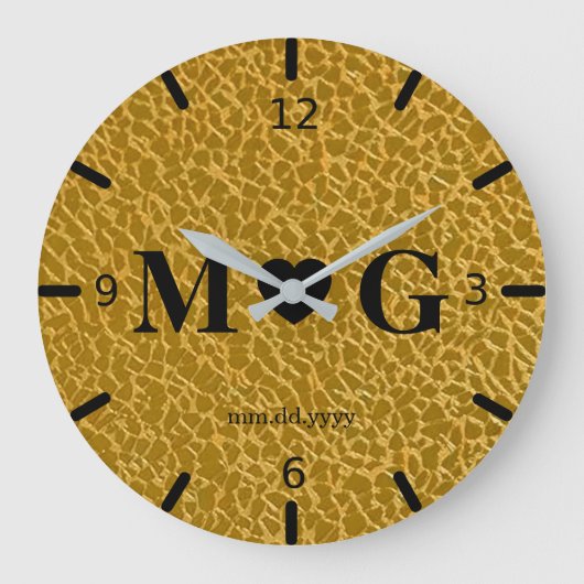 Gold Textured Monogram Wall Clock for Love Grote Klok (Voorkant)