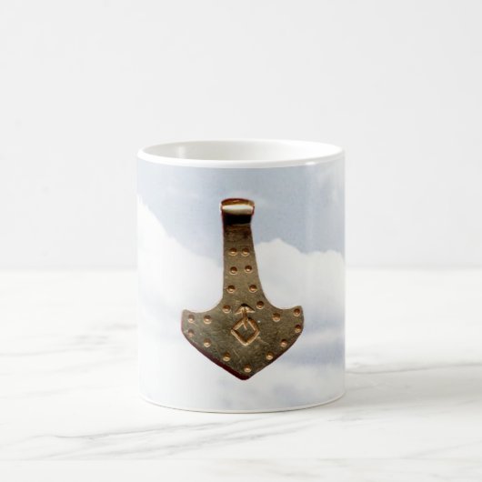 Gold Thor Hammer wolken morphing mok (Center)