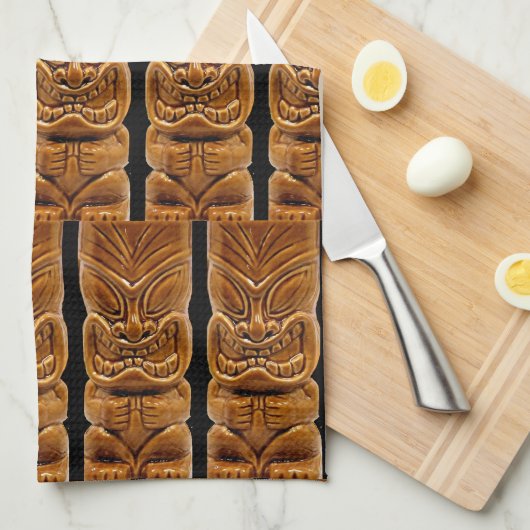 Gold Tiki Sculpture Thunder_Cove Theedoek (Quarter Fold)