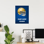 Gold Tone Football Helmet op blauwe achtergrond Poster (Thuiskantoor)