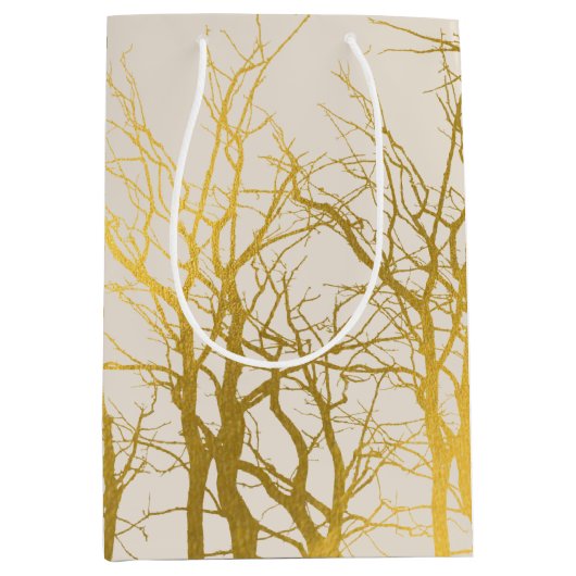 Gold Tree Branches Pattern Beige Background Medium Cadeauzakje (Voorkant)