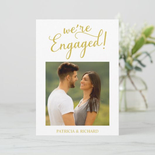 Gold We zijn 'Engaged Verloving Announcement' Foto Aankondiging (Staand voorkant)