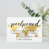 Gold wereldkaart verandering datum bruiloft informatiekaartje (Staand voorkant)