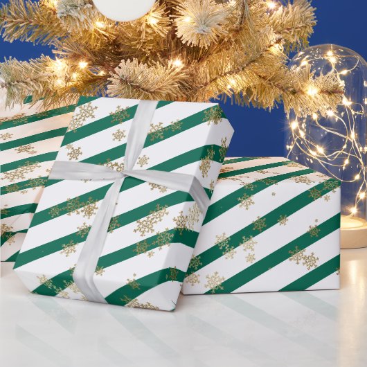 Gold White Green Kerstmis Snowflake Patroon Cadeaupapier (Feestdagen)
