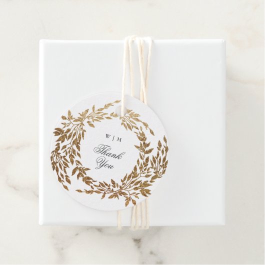 Gold Wreath Classic Monogram Huwelijk Bedankjes Labels (In situ)