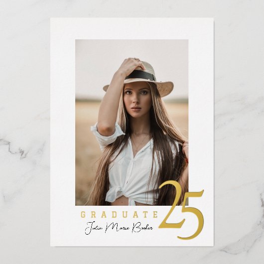Golden 25 Afstuderen fotoaankondiging Folie Uitnodiging (Voorkant)