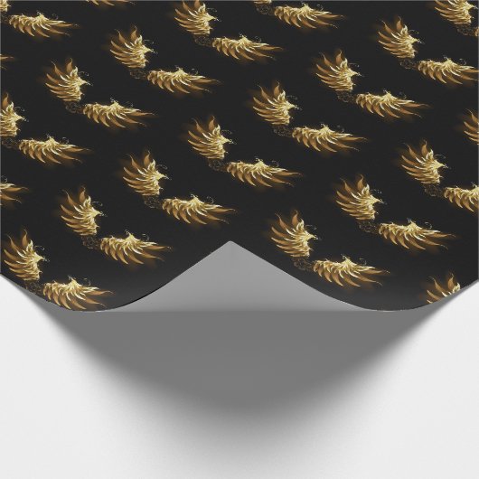 Golden Angel Wings op zwarte achtergrond Cadeaupapier (Hoek)