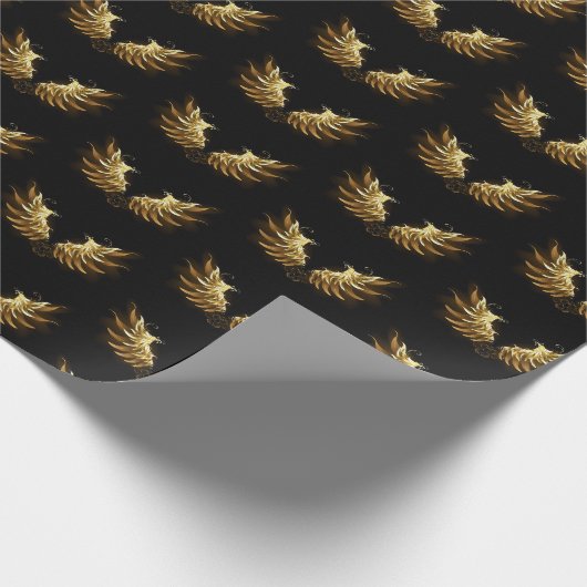 Golden Angel Wings op zwarte achtergrond Cadeaupapier (Hoek)
