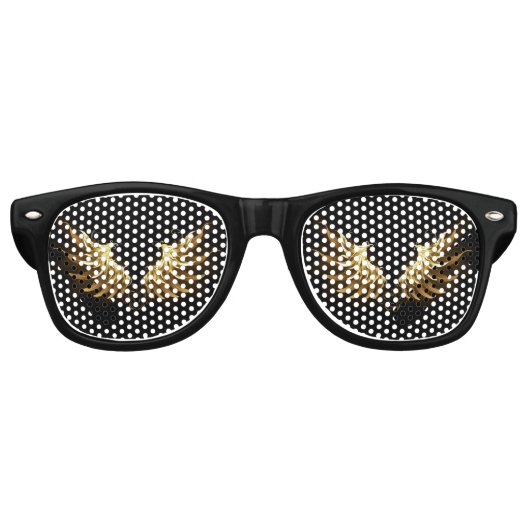 Golden Angel Wings op zwarte achtergrond Retro Zonnebril (Voorkant)