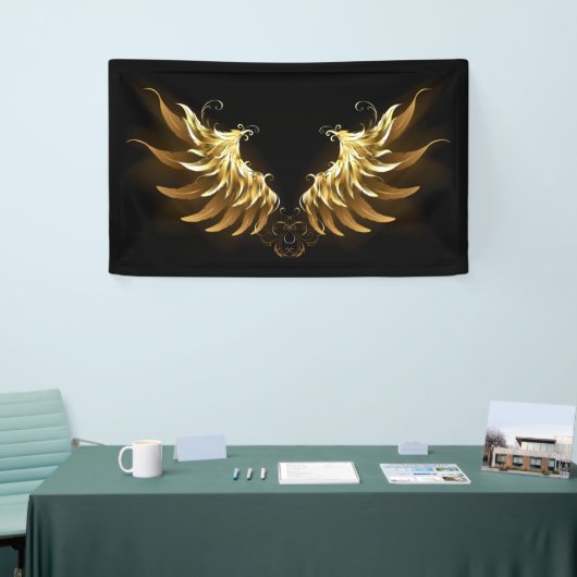 Golden Angel Wings op zwarte achtergrond Spandoek (Beurs)