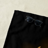 Golden Angel Wings op zwarte achtergrond Strandlaken (In situ)