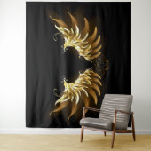 Golden Angel Wings op zwarte achtergrond Wandkleed (In situ)