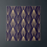 Golden art Deco Pattern. Seamless dark blue backgr Wandkleed<br><div class="desc">Golden art Deco Pattern. Naadloze donkerblauwe achtergrond. Schalen of schelpen ornament. Minimalistisch geometrisch ontwerp.  lijnen. Moties uit de jaren 1920-30. Luxe  illustratiekunst,  deco,  jaren 1920,  achtergrond,  ontwerp,  geometrisch,  goud,  patroon,  lijn,  vintage,  jaren 1930,  20,  30,  abstract,  klassiek,  knapperig,  donker,  decoratie,  decoratief,  diagonaal wijnjaar,  retro,  illustratie, </div>