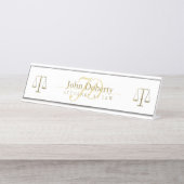 Golden ATTORNEY OP WET | Initialen Deurteken Bureau Naambordje (Voorkant)