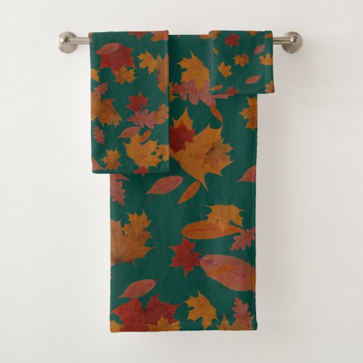 Golden Autumn lekt op Custom Color Turquoise Bad Handdoek (Insitu)