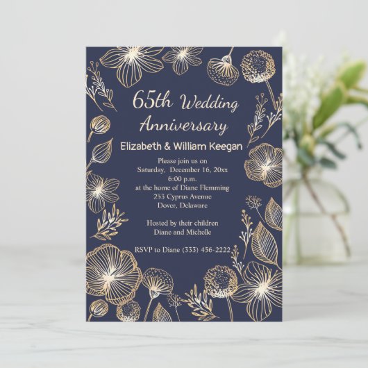 Golden bloemen op blauw 65th Wedding Jubileum Kaart (Staand voorkant)