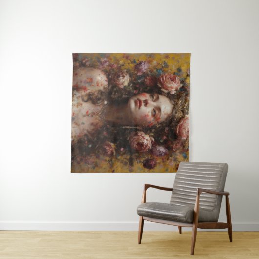 Golden Bloom Goddess – Square Art Tapestry Wandkleed (In Situ (horizontaal))