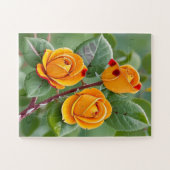 Golden Bloom Trio | Gele Roos Botanisch Legpuzzel (Horizontaal)