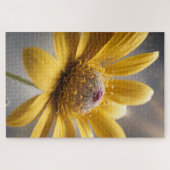 Golden Bloom – Yellow Flower Macro Photography Art Legpuzzel (Horizontaal)
