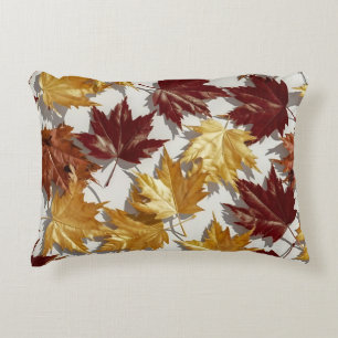 Golden Brown Maple Leaf Pattern Accent Kussen