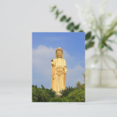 Golden Buddha Statue, Hand Raised, Trees Briefkaart (Staand voorkant)