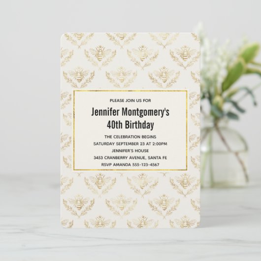 Golden Bumble Bee Pattern Birthday Kaart (Staand voorkant)