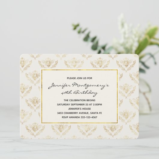 Golden Bumble Bee Pattern Birthday Kaart (Staand voorkant)