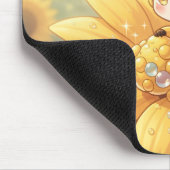 Golden Bumblebee in Bloom Dance.1 Muismat (Hoek)