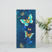 Golden Butterflies op een blauwe achtergrond Aankondiging (Staand voorkant)