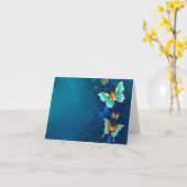 Golden Butterflies op een blauwe achtergrond Kaart (Gele Bloem)