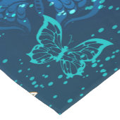 Golden Butterflies op een blauwe achtergrond Korte Tafelloper (Hoek)