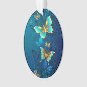 Golden Butterflies op een blauwe achtergrond Ornament (voorkant)