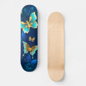 Golden Butterflies op een blauwe achtergrond Persoonlijk Skateboard (Voorkant)