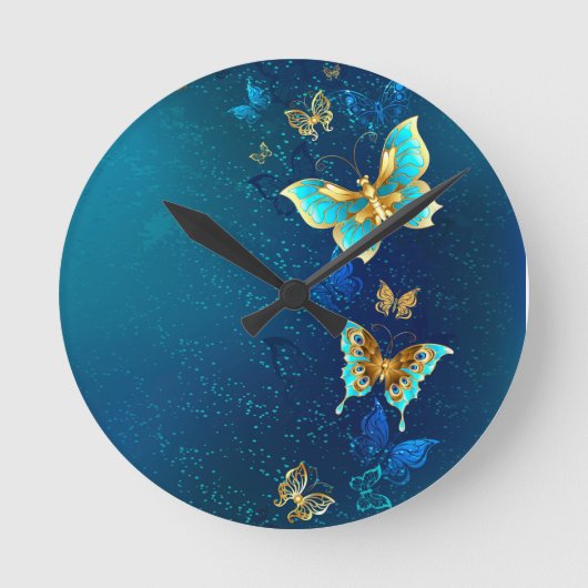 Golden Butterflies op een blauwe achtergrond Ronde Klok (Voorkant)