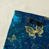 Golden Butterflies op een blauwe achtergrond Strandlaken (In situ)