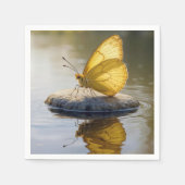 Golden Butterfly On a Rock in Water Servet (Voorkant)