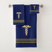 Golden Caduceus & Stripes op Navy Blue Bad Handdoek (Insitu)