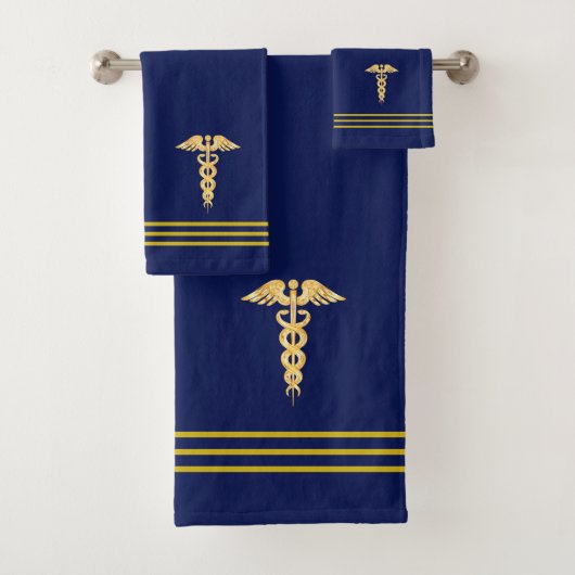 Golden Caduceus & Stripes op Navy Blue Bad Handdoek (Insitu)