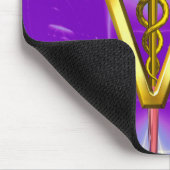 GOLDEN CADUCEUS VETERINAIR SYMBOOL/Violet Paars Muismat (Hoek)