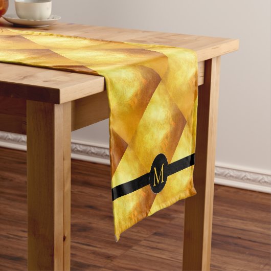 Golden Chinese pg Papercut Monogram Table Runner Korte Tafelloper (Voorbeeld)