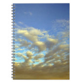 Golden Cloud Layer en Blue Sky Notitieboek (Voorkant)
