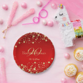 Golden confetti op de rode 90e verjaardag papieren bordje (Feest)