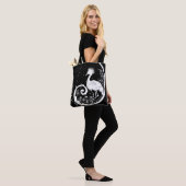 Golden Crane Silhouette Tote Bag (Op model)